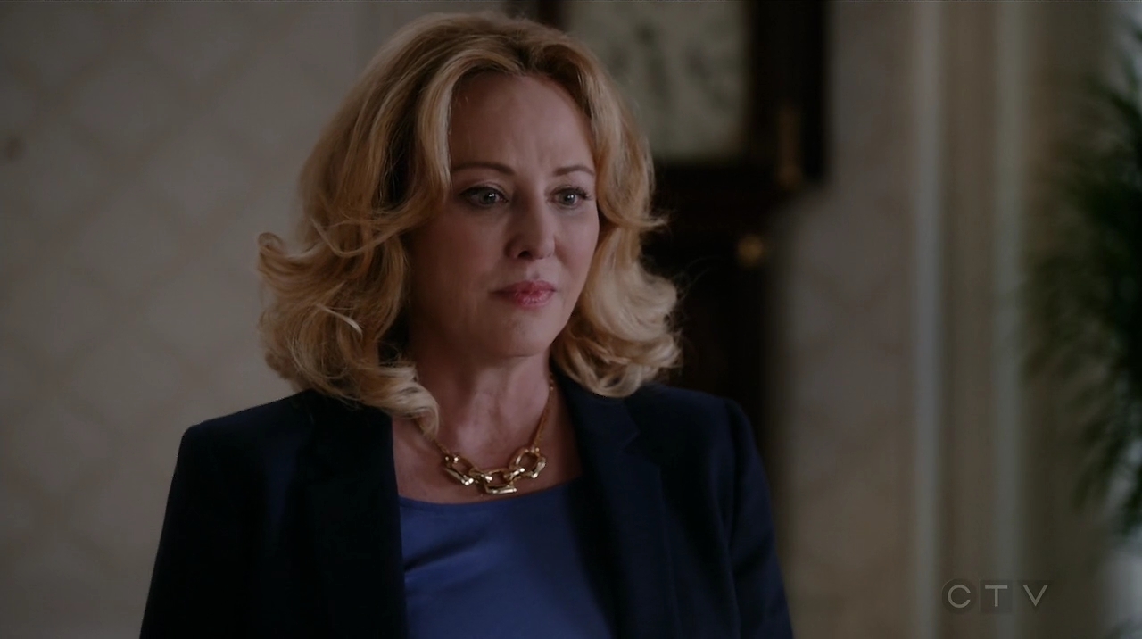 Ep1x10-69.jpg