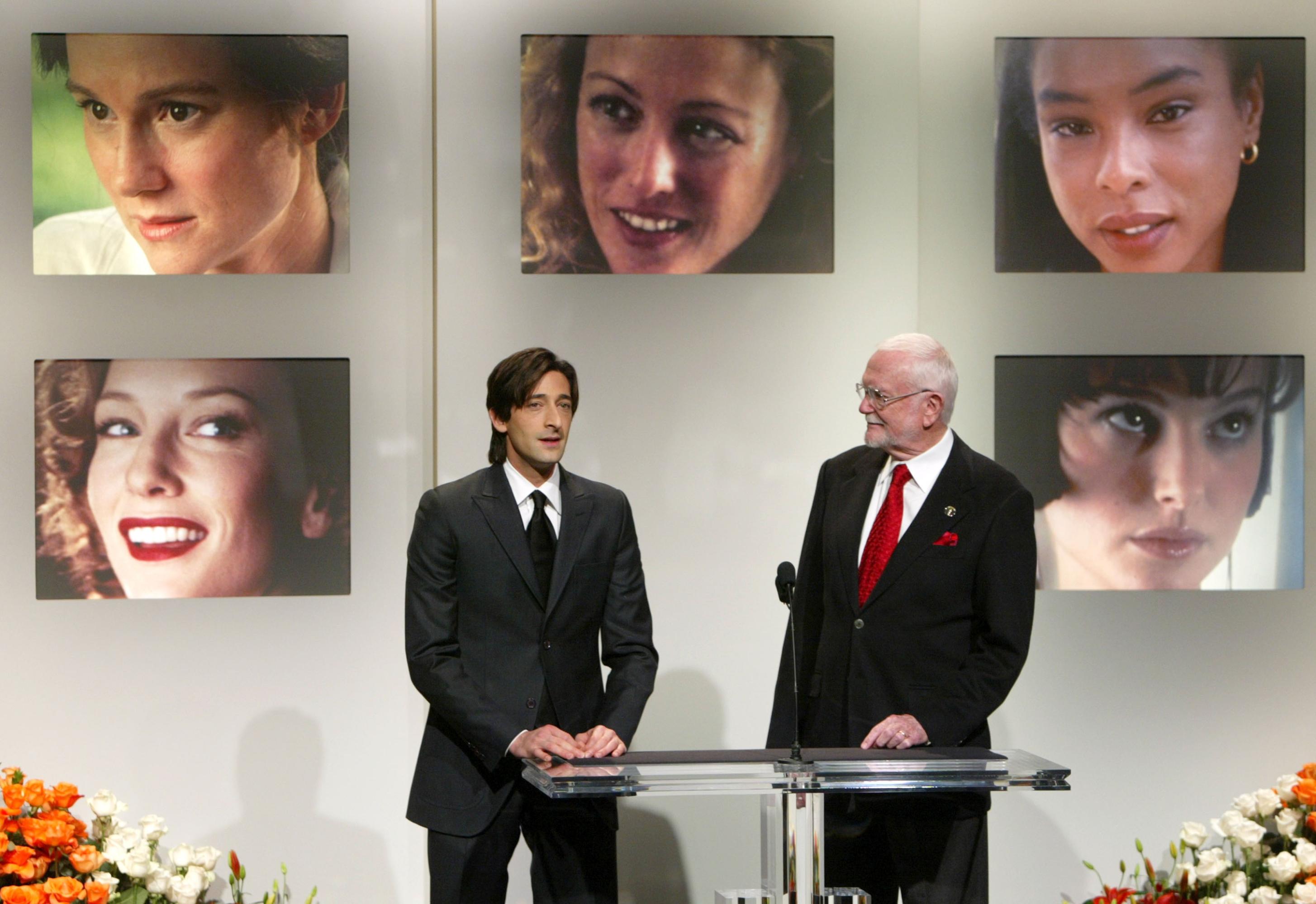 Public2005_OscarNoms-001.jpg