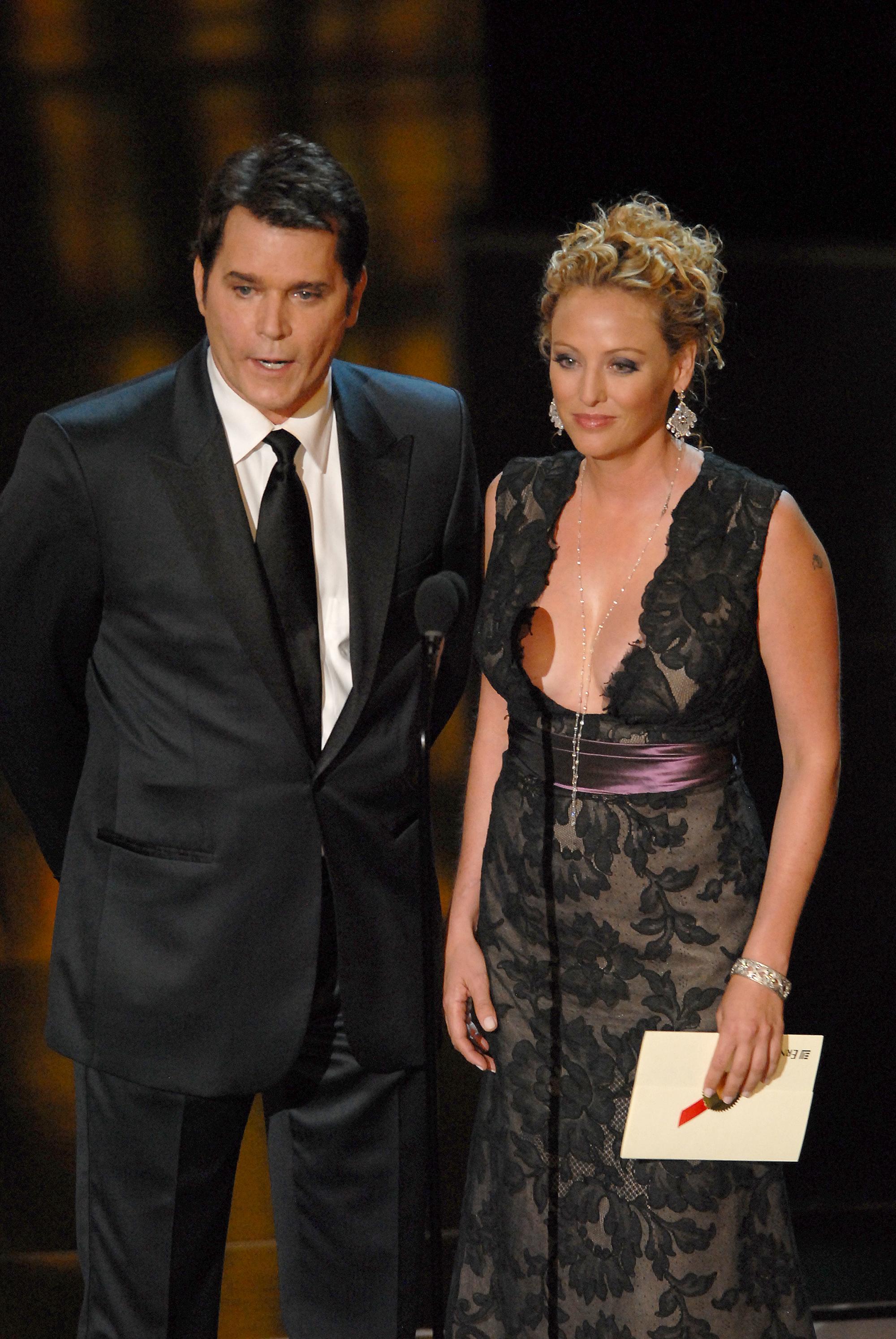 Public2006_EmmyAwardsShow-10.jpg
