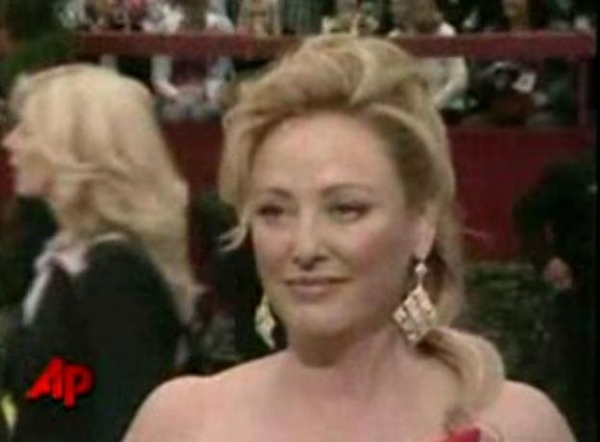 AwardShows2009_Oscars_RedCarpet-2.JPG