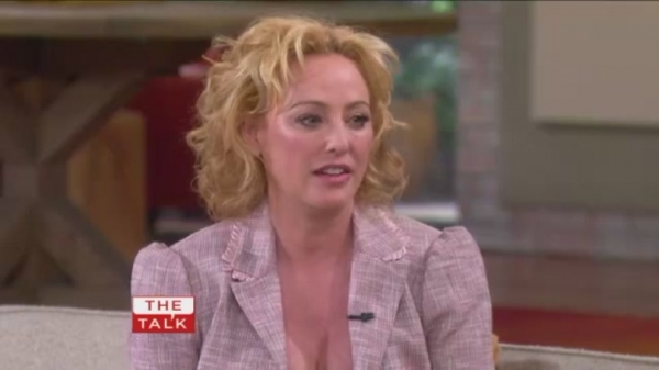 TalkShows2011_TheTalk_March09-166.jpg