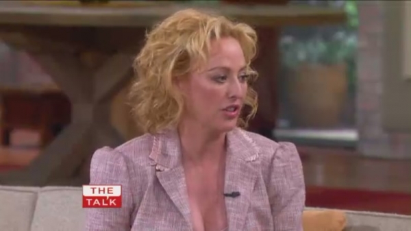 TalkShows2011_TheTalk_March09-189.jpg