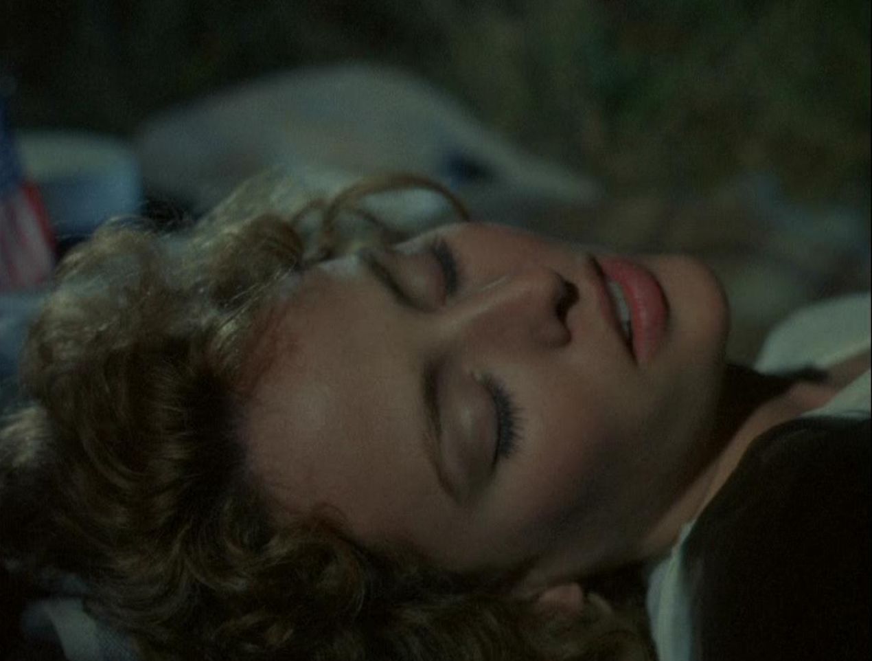 ScreenCaps-555.JPG
