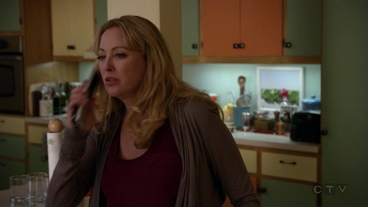 ScreenCaps_1x03-141.jpg