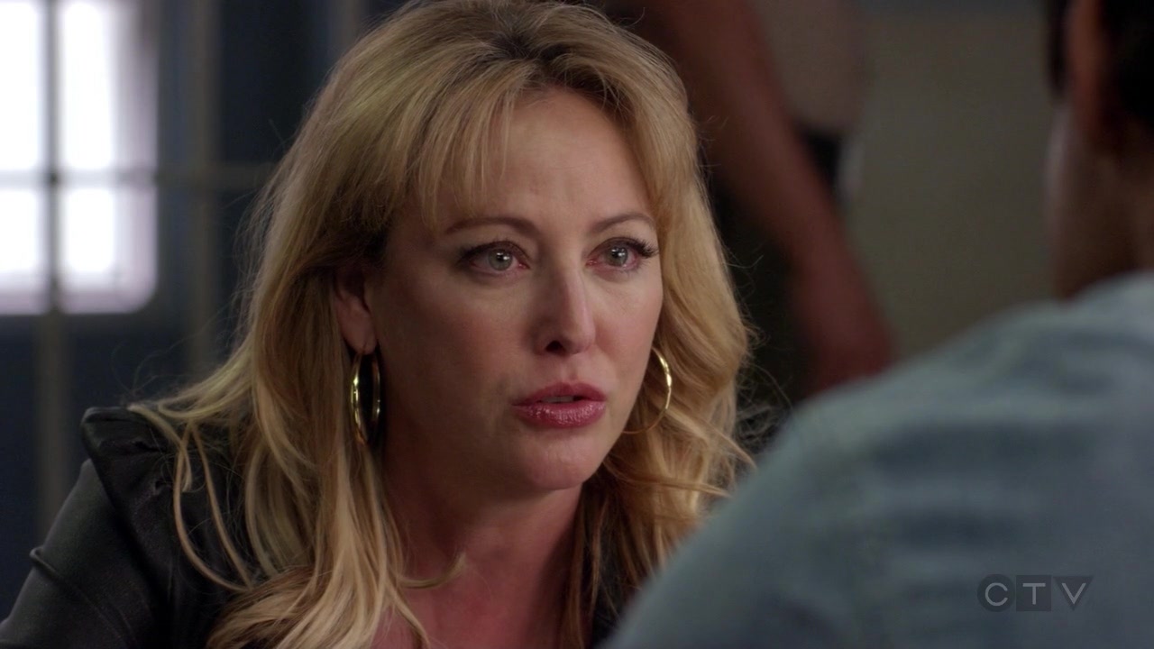 ScreenCaps_1x03-510.jpg