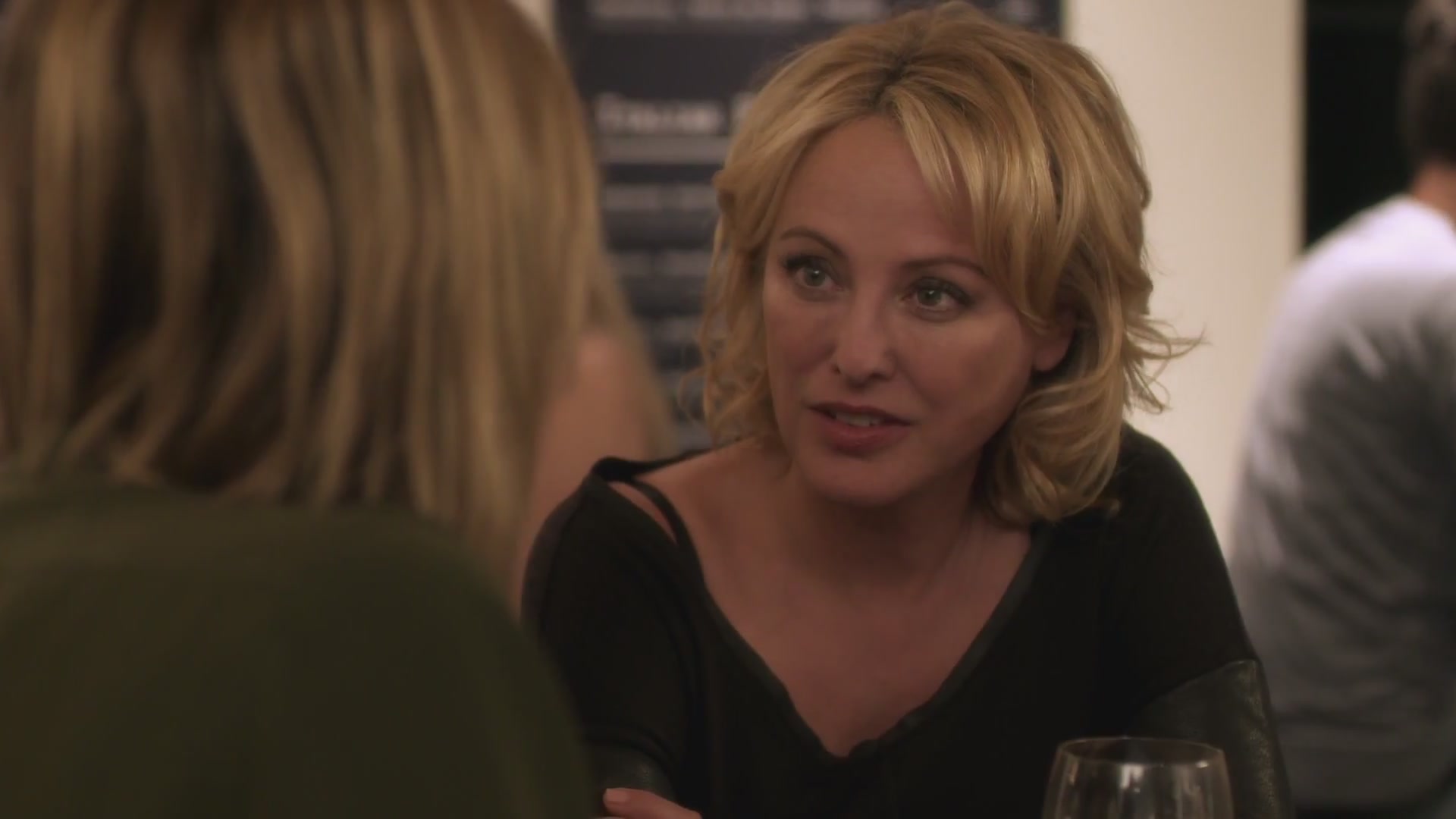 Episode14_WineBar-156.jpg